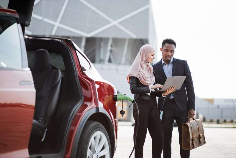 A reliable Madinah Hotel to Airport Taxi service offering travelers a convenient and comfortable ride from their hotel to the airport, ensuring timely arrivals.