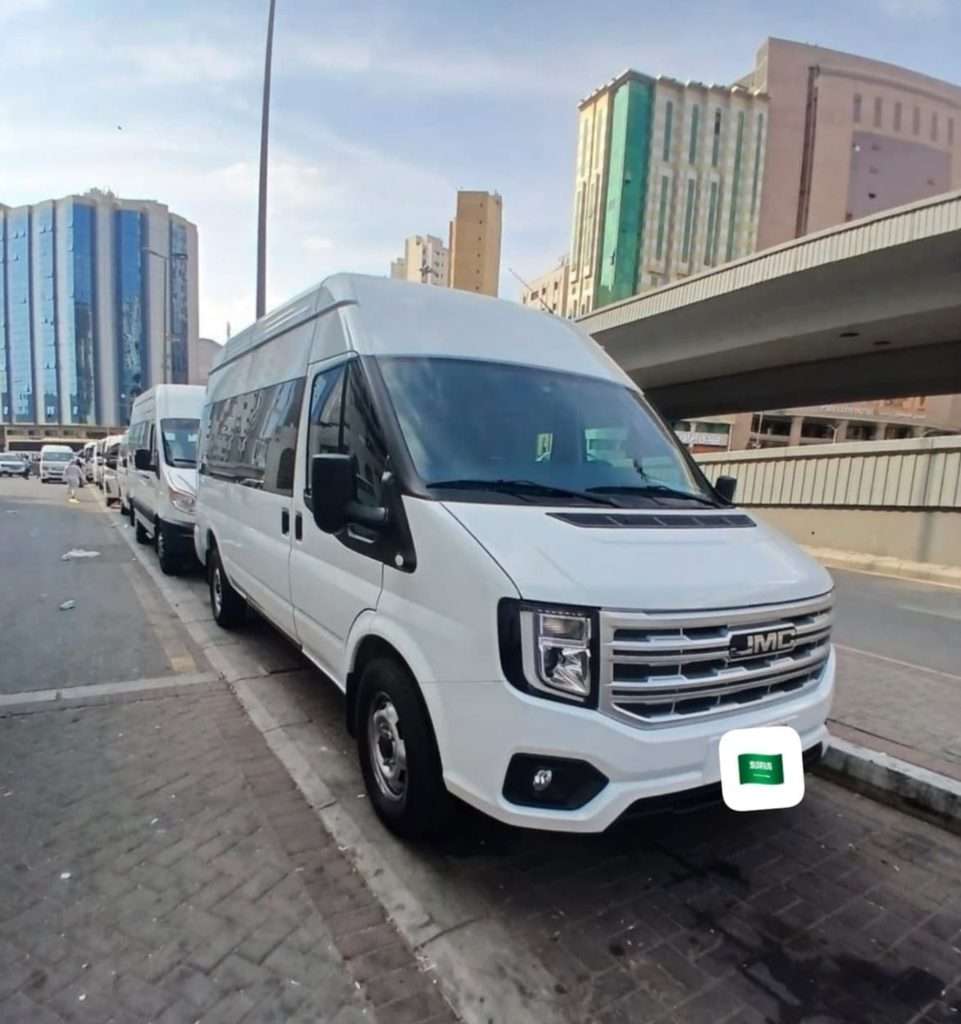 Madinah to Makkah Taxi